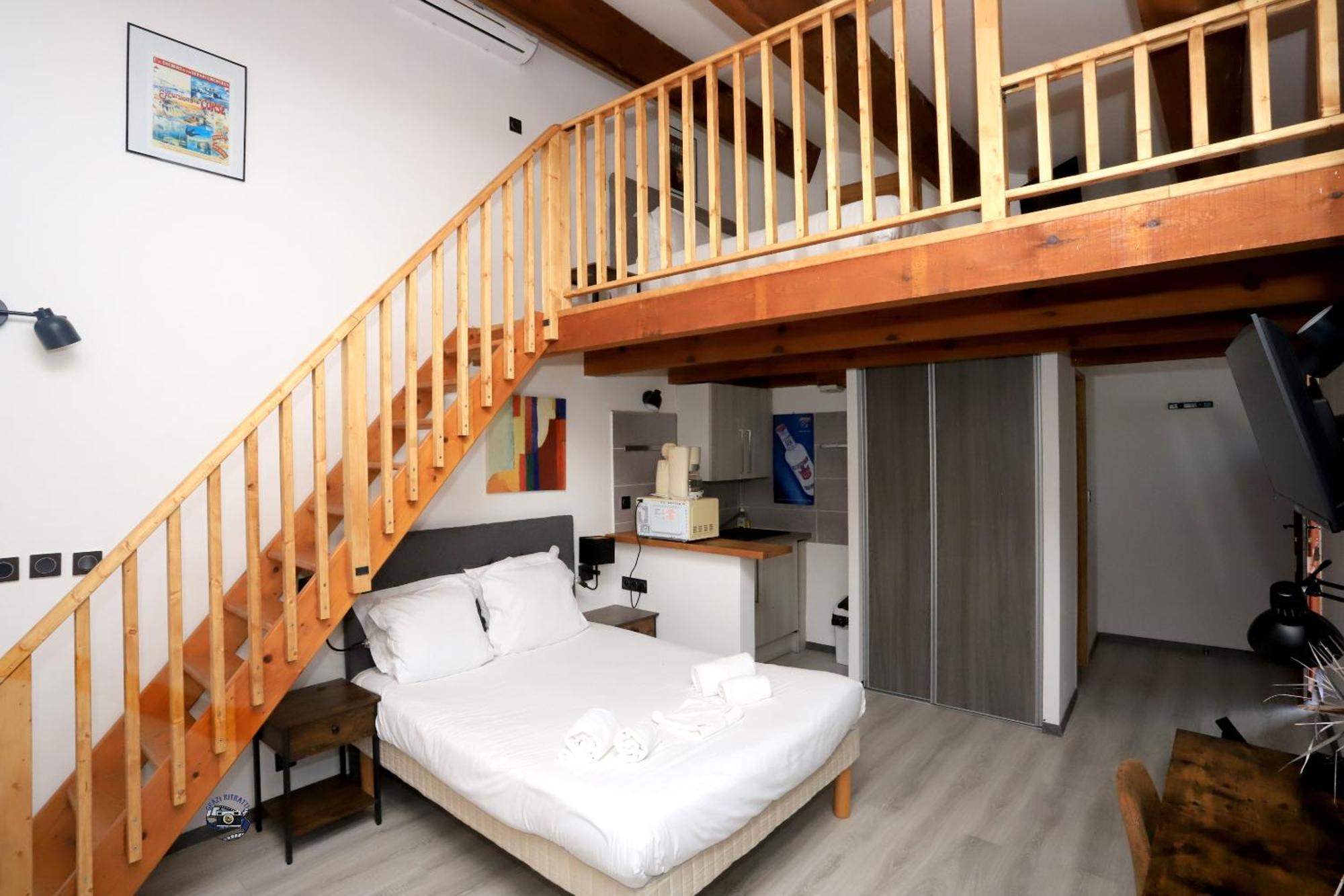 Apparts' Hotel Casa Di A Restonica コルテ エクステリア 写真